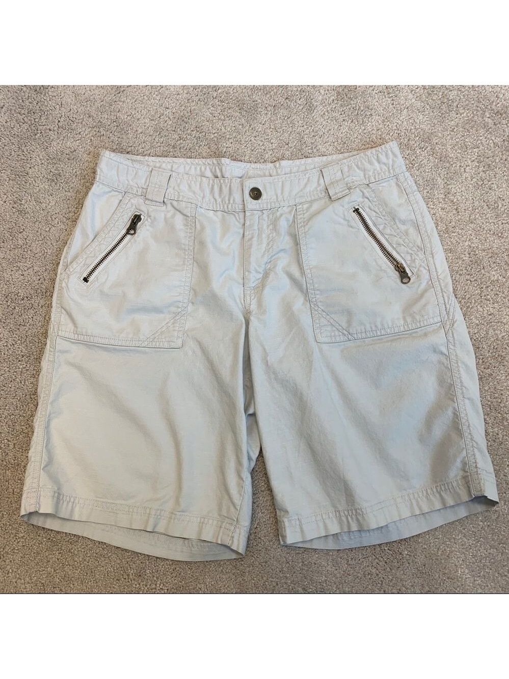 COLUMBIA beige cargo Bermuda shorts Sz 10